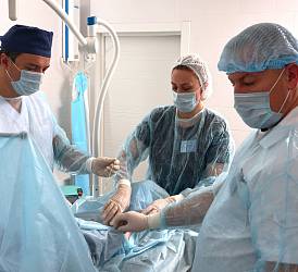 Врачи Медицинского центра Medical On Group - Одинцово в операционной
